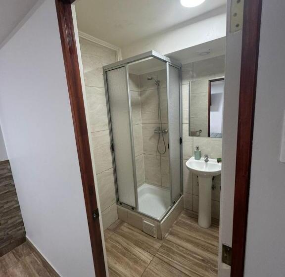 膳宿费 Hostal The Marys House