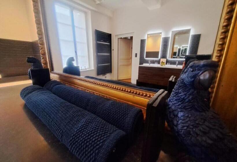 بنسيون L Hotel Particulier