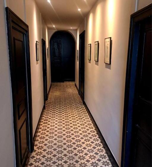 بنسيون L Hotel Particulier