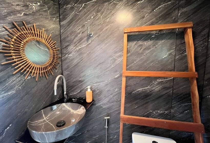 פנסיון Rat Min House