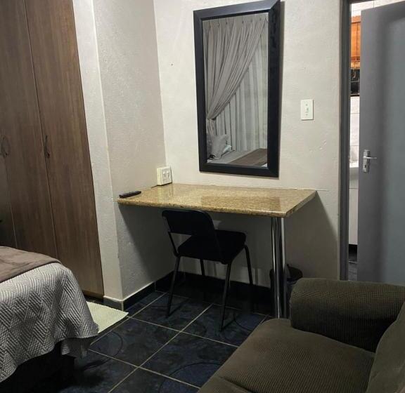 膳宿费 Sisonke Guest House