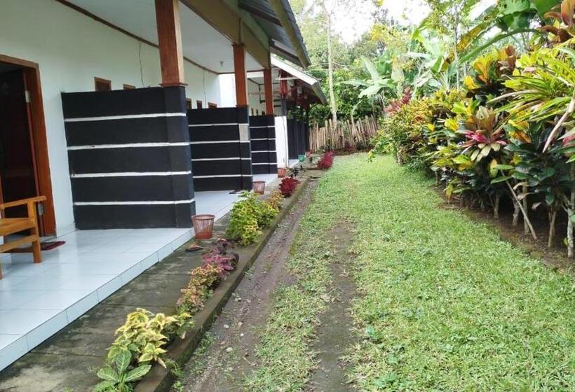 פנסיון Tatasya Homestay