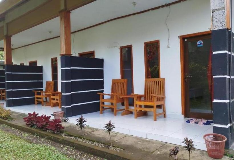 פנסיון Tatasya Homestay