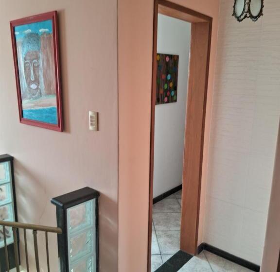 بنسيون Triplex Aconchegante