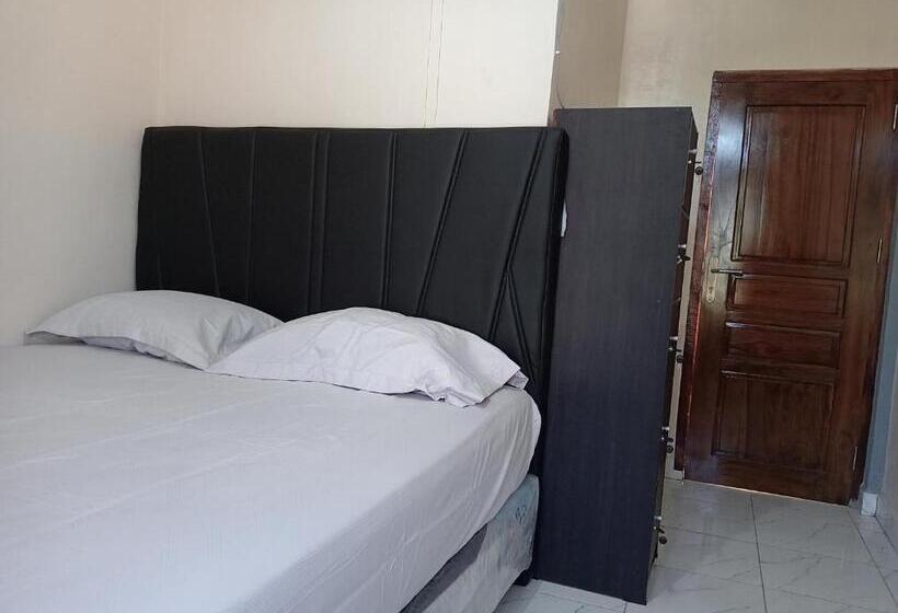 پانسیون Yusilver Guest House