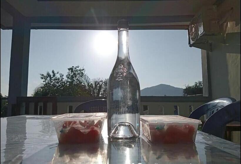 پانسیون Yusilver Guest House