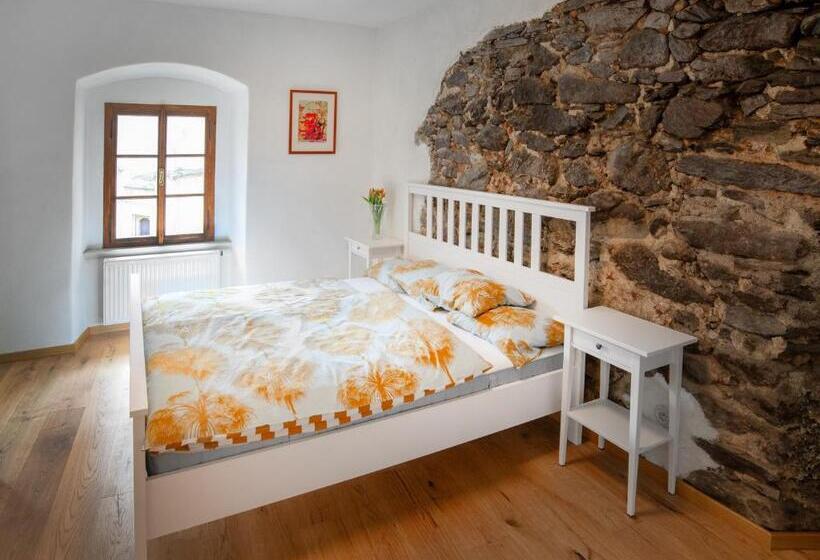 Pension U Farní školy