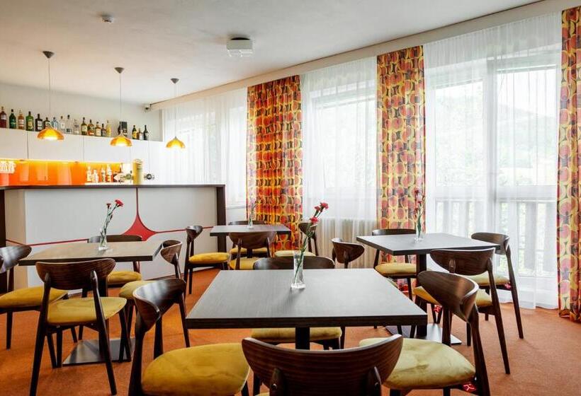Retro Hotel Jiskra