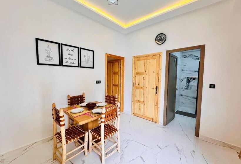 Salty Holiday Apartments