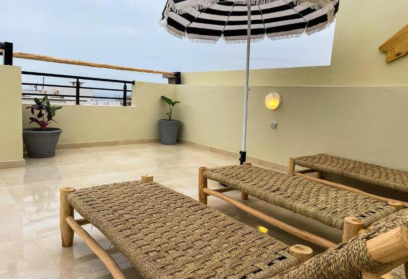 Salty Holiday Apartments