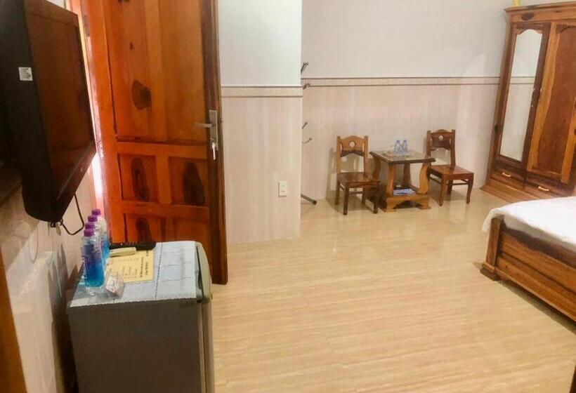 Sơn Hiển Hotel Cam Lâm