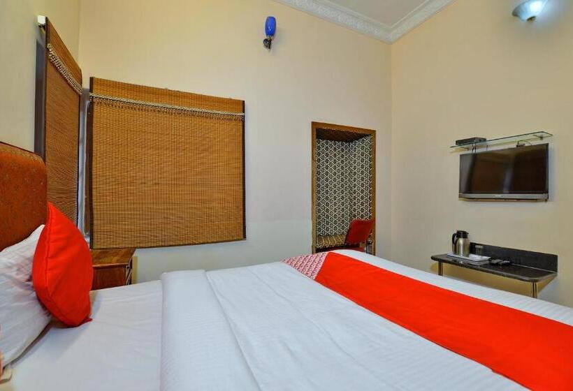 בית מלון כפרי Super Collection O Rai Ka Bagh Near Railway Station Formerly Pioneer Plaza