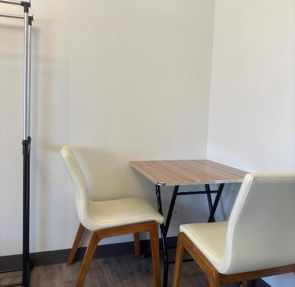 Jojies Crib Symfoni Tower 2 Bossa Guadalupe