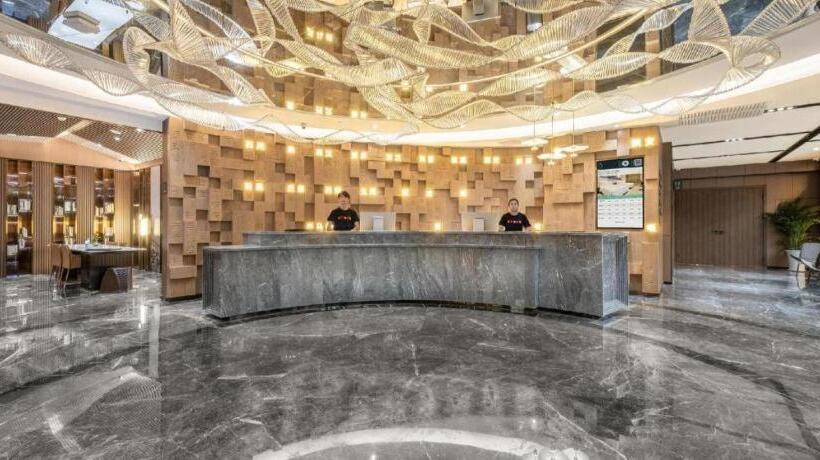 Atour Hotel Xi‘an West High Speed Railway Station North Square