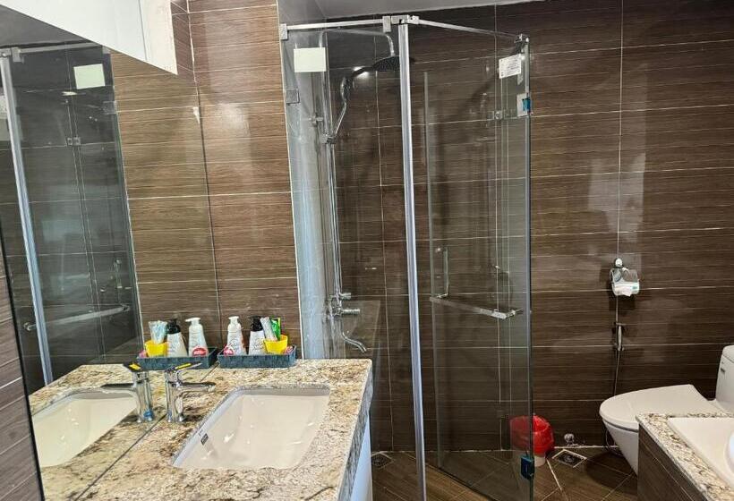 تختخواب و صبحانه Anson Condotel