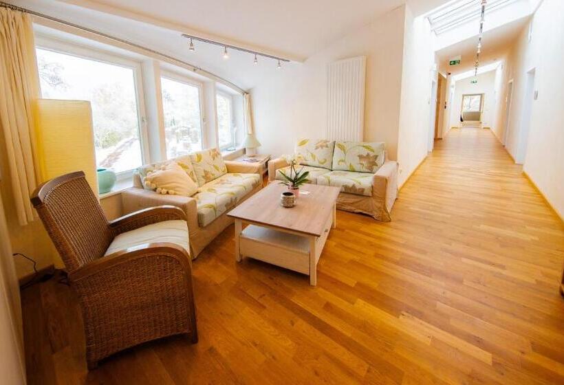 مبيت وإفطار Gästehaus Am Michaelshof, Im «haus Der Natur»