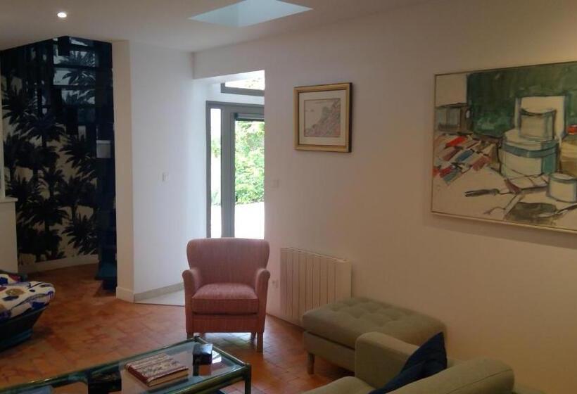 Bed and Breakfast L Atelier