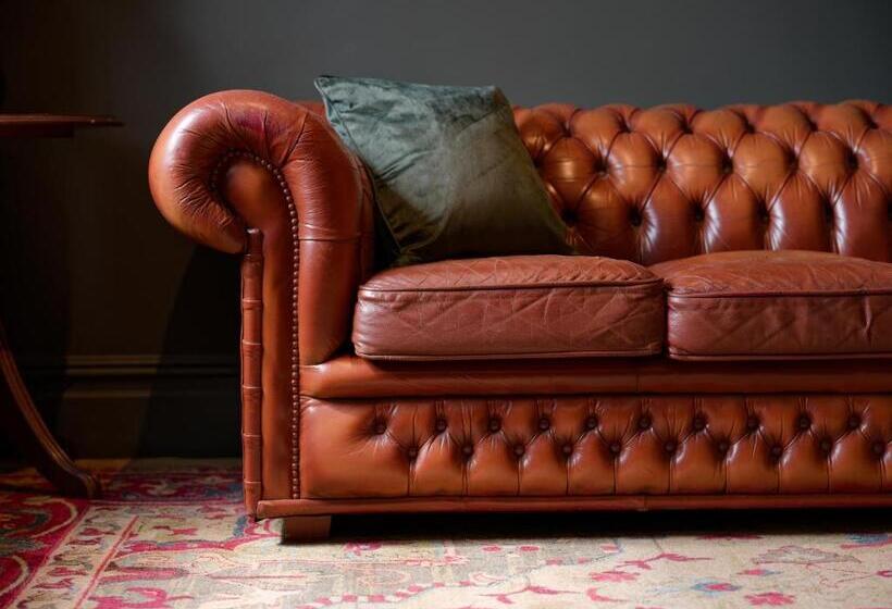 민박 Tyrrells Park