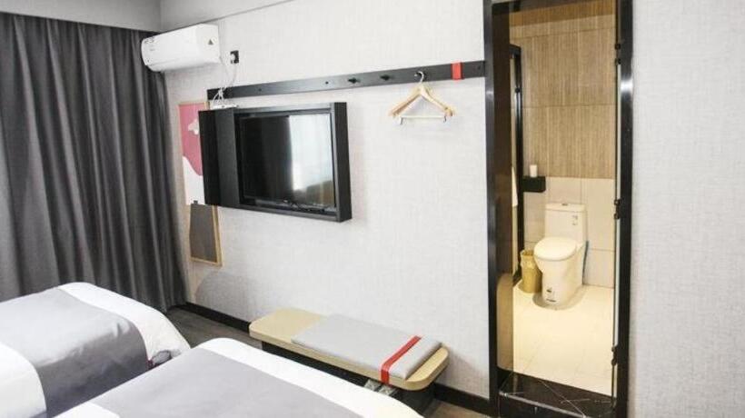 Chengke Hotel Shandong Jinan Zhangqiu District Zhangqiu Railway Station Yiwu Market