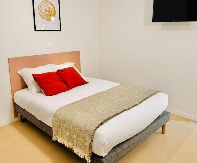 Diac Hotel L Hermitte Bordeaux