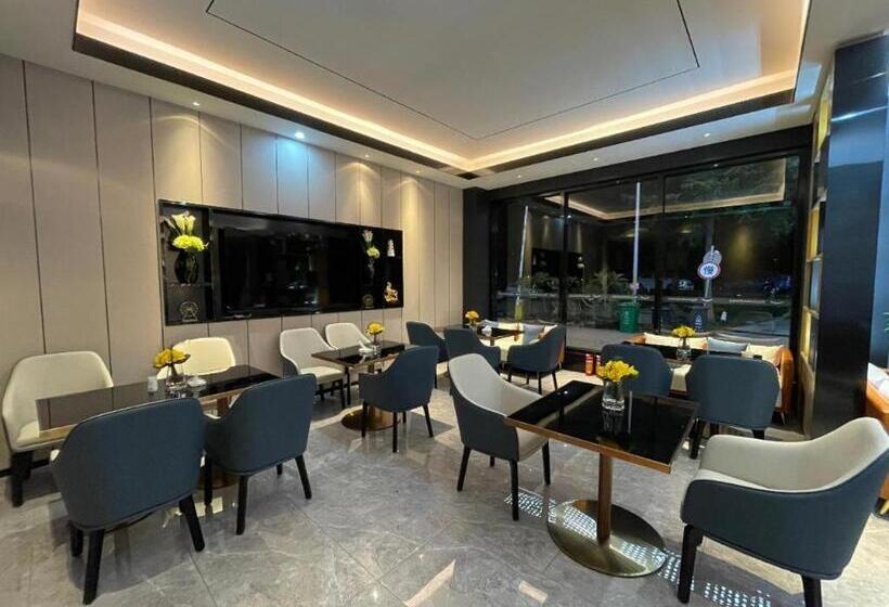 Echarm Hotel Guangzhou South Railway Station