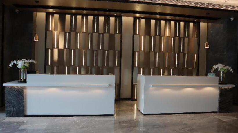 Echarm Hotel Yichang East Railway Station