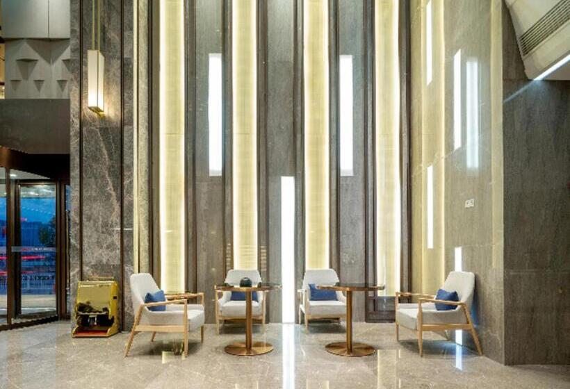 Echarm Hotel Zhangjiajie Tianmen Mountain High Speed Railway Station