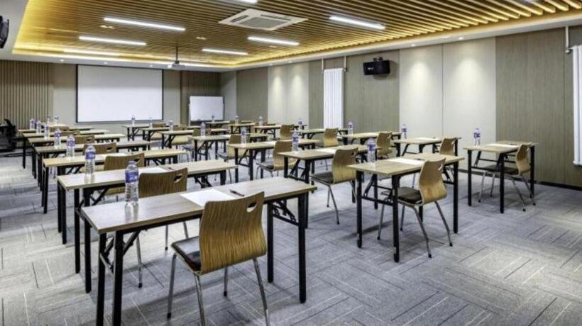 Gya Hotel Taiyuan Zonggai Zone Ancient County Chengnan Station