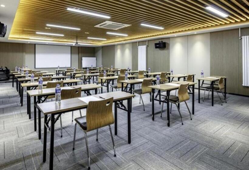 Gya Hotel Taiyuan Zonggai Zone Ancient County Chengnan Station