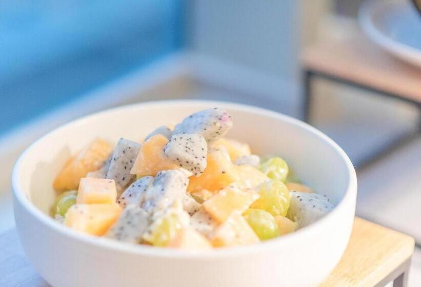 Hanting Hotel Chongqing North Railway Station Longtou Temple Park Metro Station