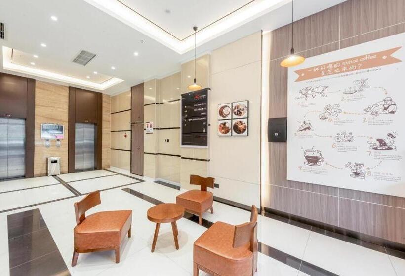 Hanting Hotel Chongqing North Railway Station Longtou Temple Park Metro Station