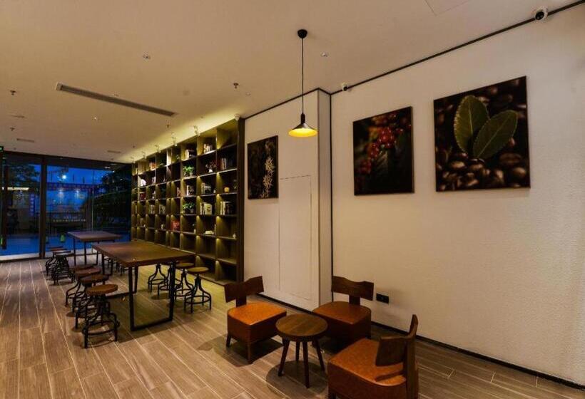 Hanting Hotel Fuzhou East Railway Station