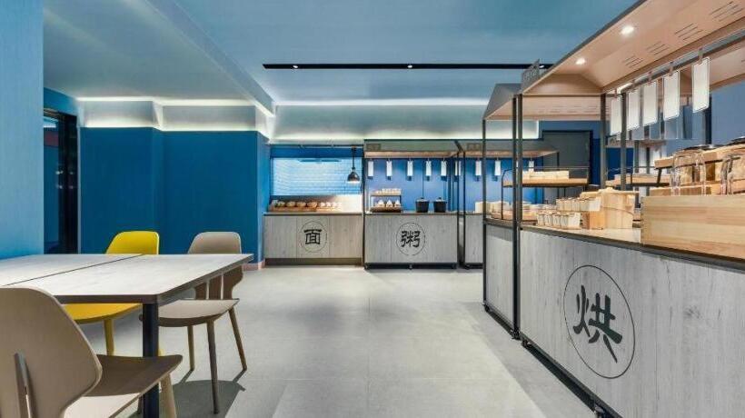 Hanting Hotel Taiyuan South Middle Ring High Speed Railway Station