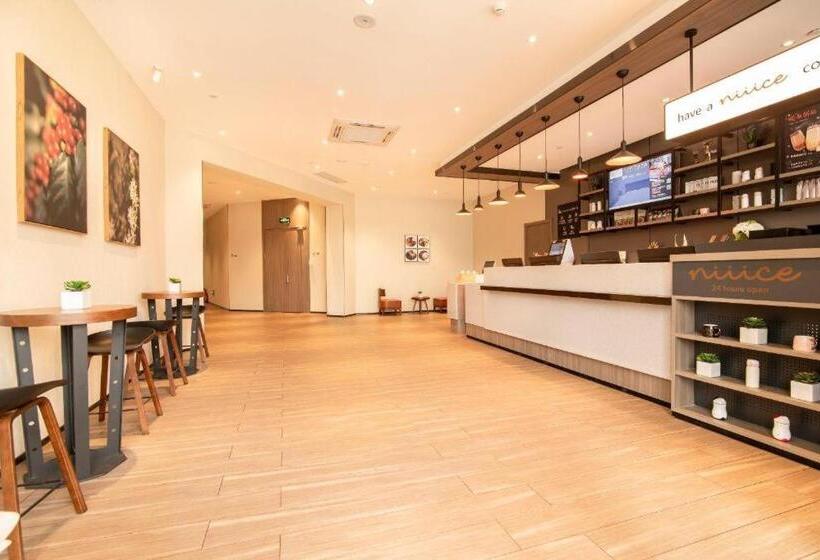 Hanting Hotel Tianjin South Station Shehuishan Square