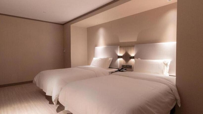Hanting Hotel Wuhan Xudong Shopping Mall