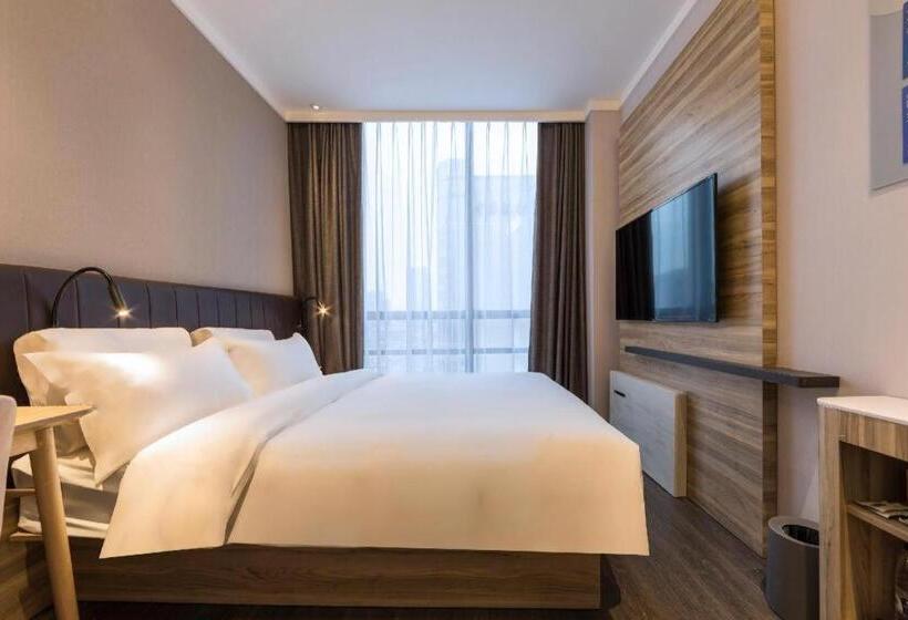 Hanting Premium Hotel Zhengzhou Huayuan Road International Trade Center