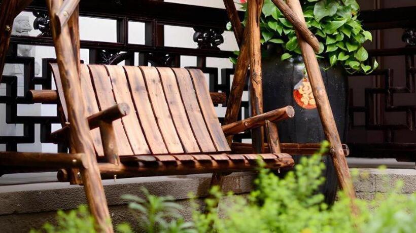 ホテル Blossom House Zhouzhuang Jixiang Yard