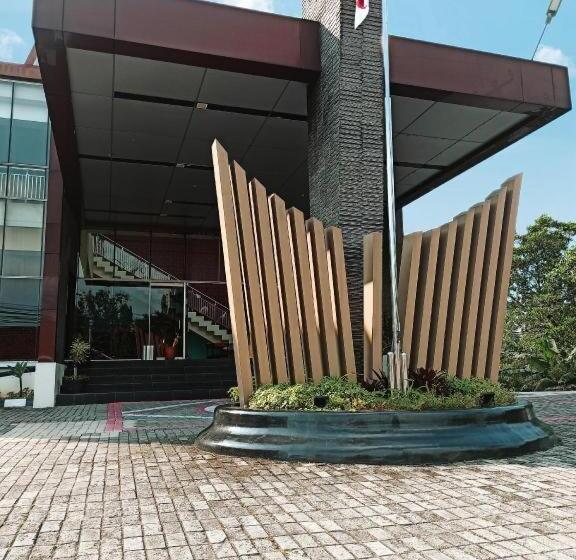 ホテル Bogor Indah Nirwana