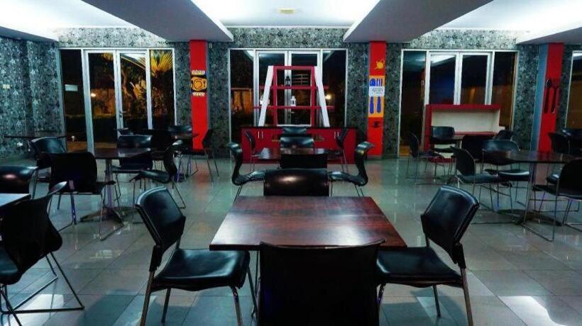 ホテル Bogor Indah Nirwana