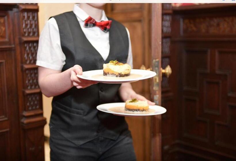 Отель Carbisdale Castle