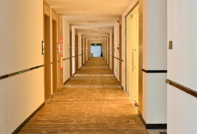 酒店 City Comfort Inn Anshun West High Speed railway Station Huangguoshu Street