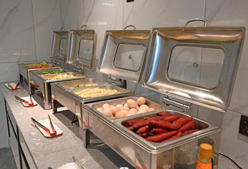 酒店 City Comfort Inn Anshun West High Speed railway Station Huangguoshu Street