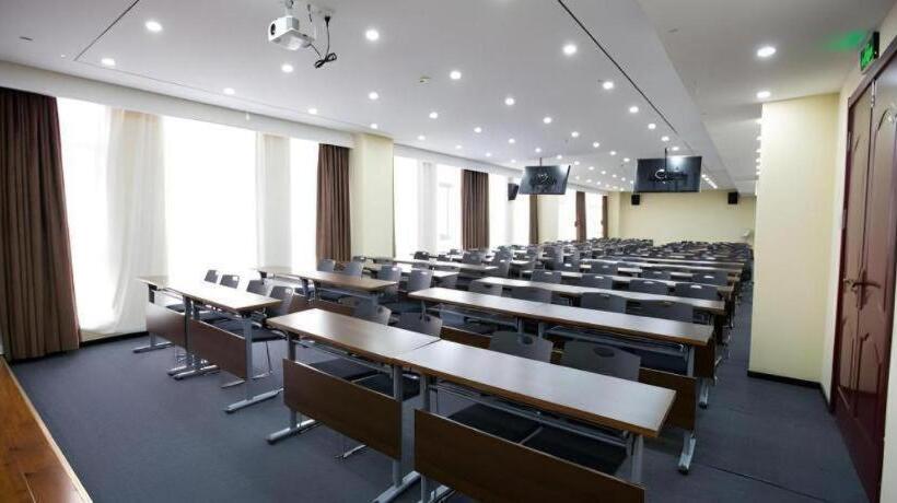 호텔 City Comfort Inn Zhengzhou Economic Development Zone International Racetrack Fantawild