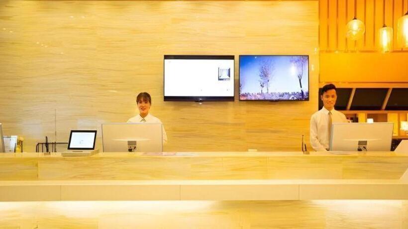 호텔 City Comfort Inn Zhengzhou Economic Development Zone International Racetrack Fantawild