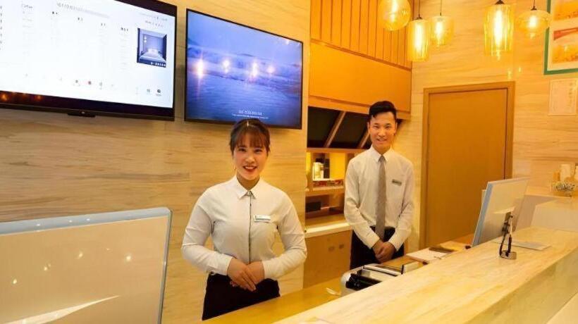 호텔 City Comfort Inn Zhengzhou Economic Development Zone International Racetrack Fantawild