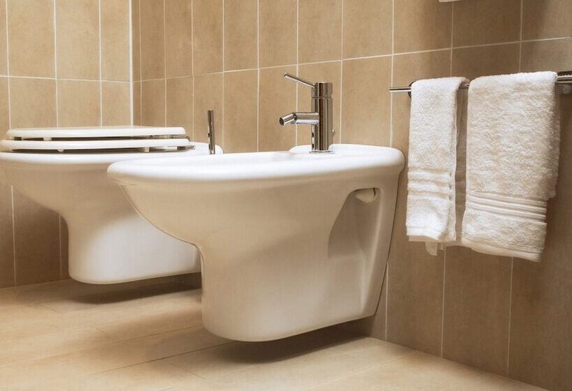 Отель Donna Crescenza