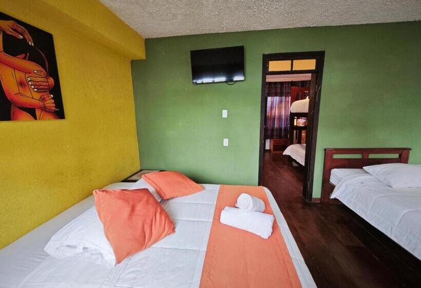 בית מלון כפרי Garden House Hostal