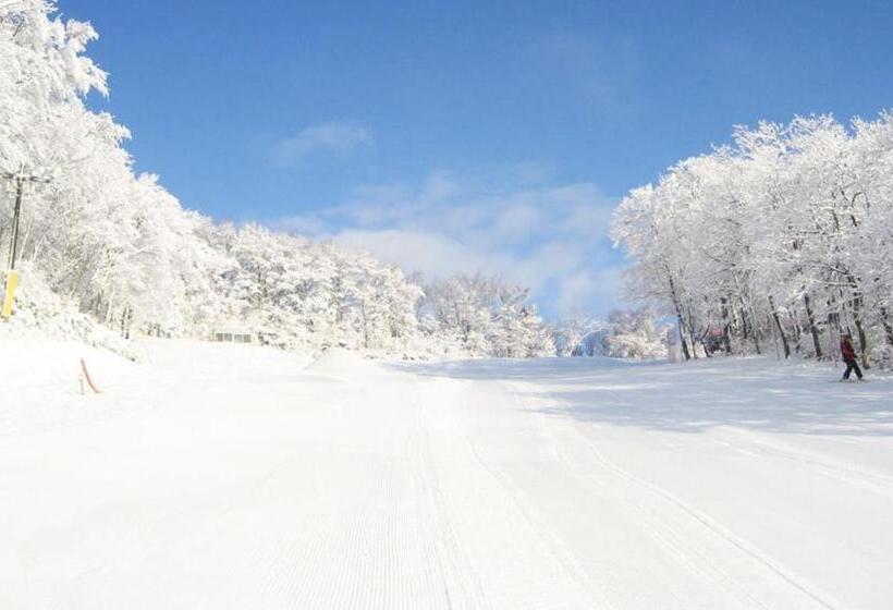 فندق Global Resort Nukui