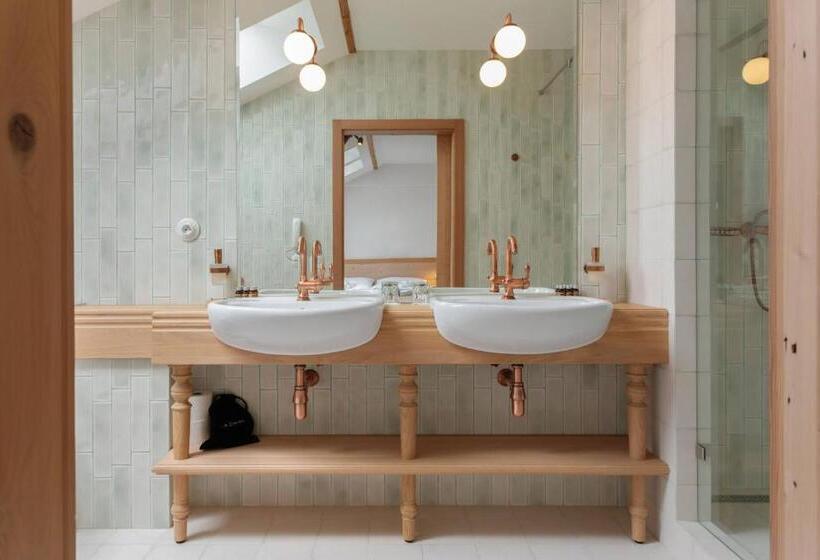 هتل Goya Vitality