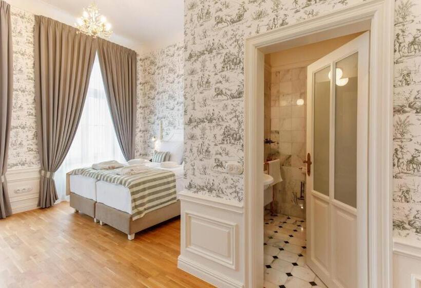 هتل Goya Vitality